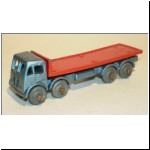 Benbros No.20 Foden Flat Lorry, metallic blue and red (photo by Nicholas Martin)
